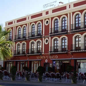 Manolo Mayo Hotel