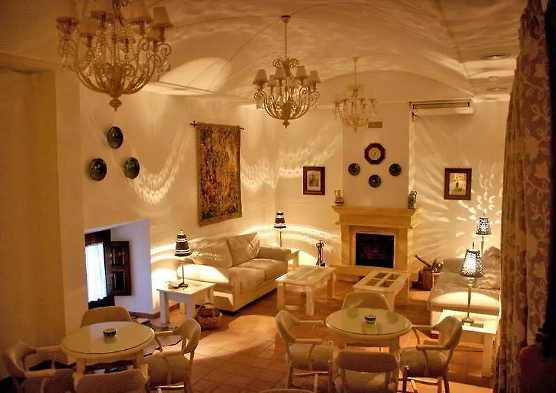 Palacio Las Manillas Sabiote Hotel
